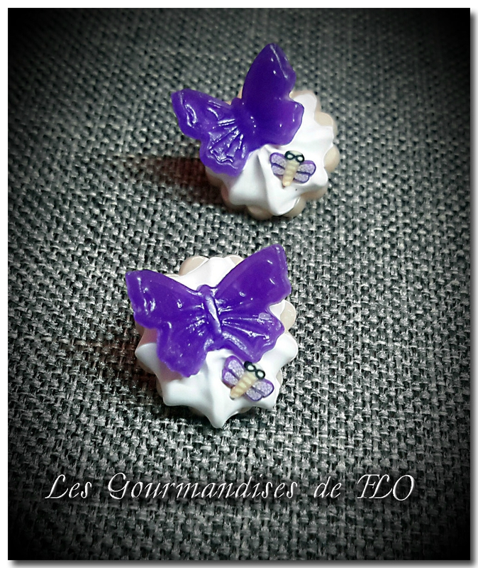 boutons gourmands papillons violet