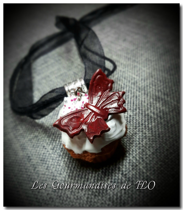 Collier cupcake papillon rouge passion