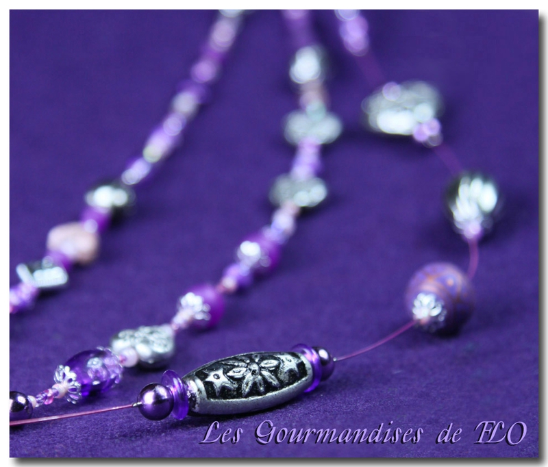 Collier perles violet