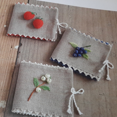 broderie Stumpwork relief 3D