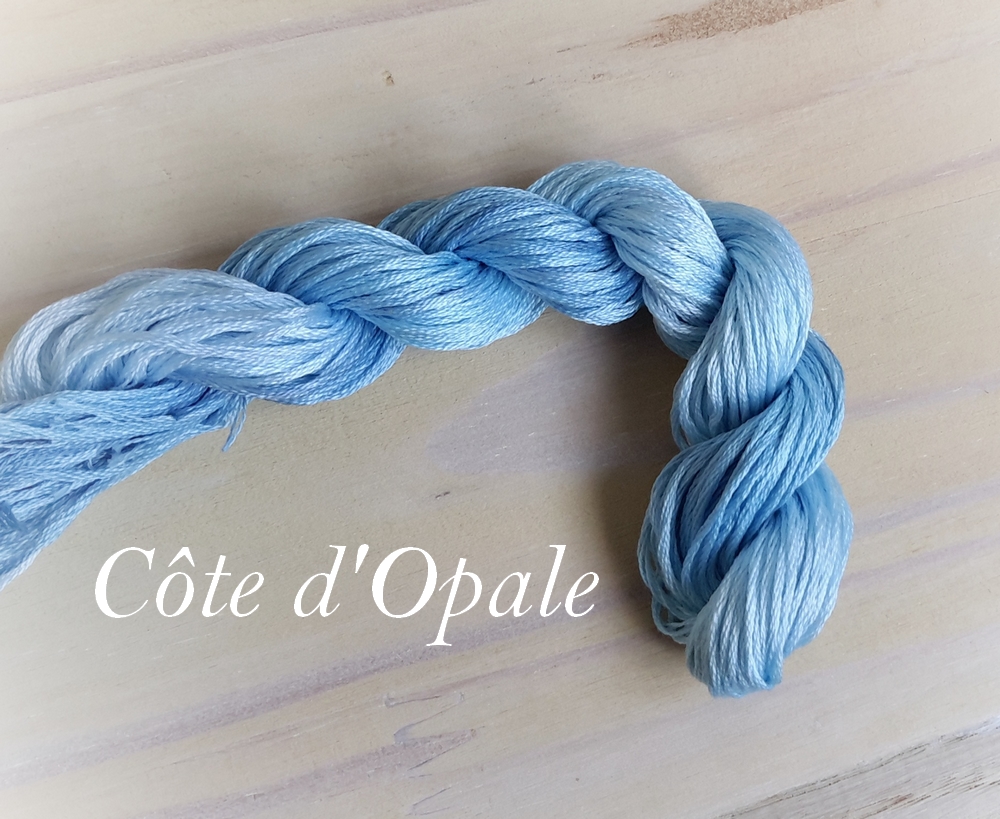 fils teintés nuancés bleu